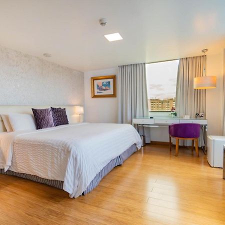 Hotel Rio Amazonas Quito Kültér fotó