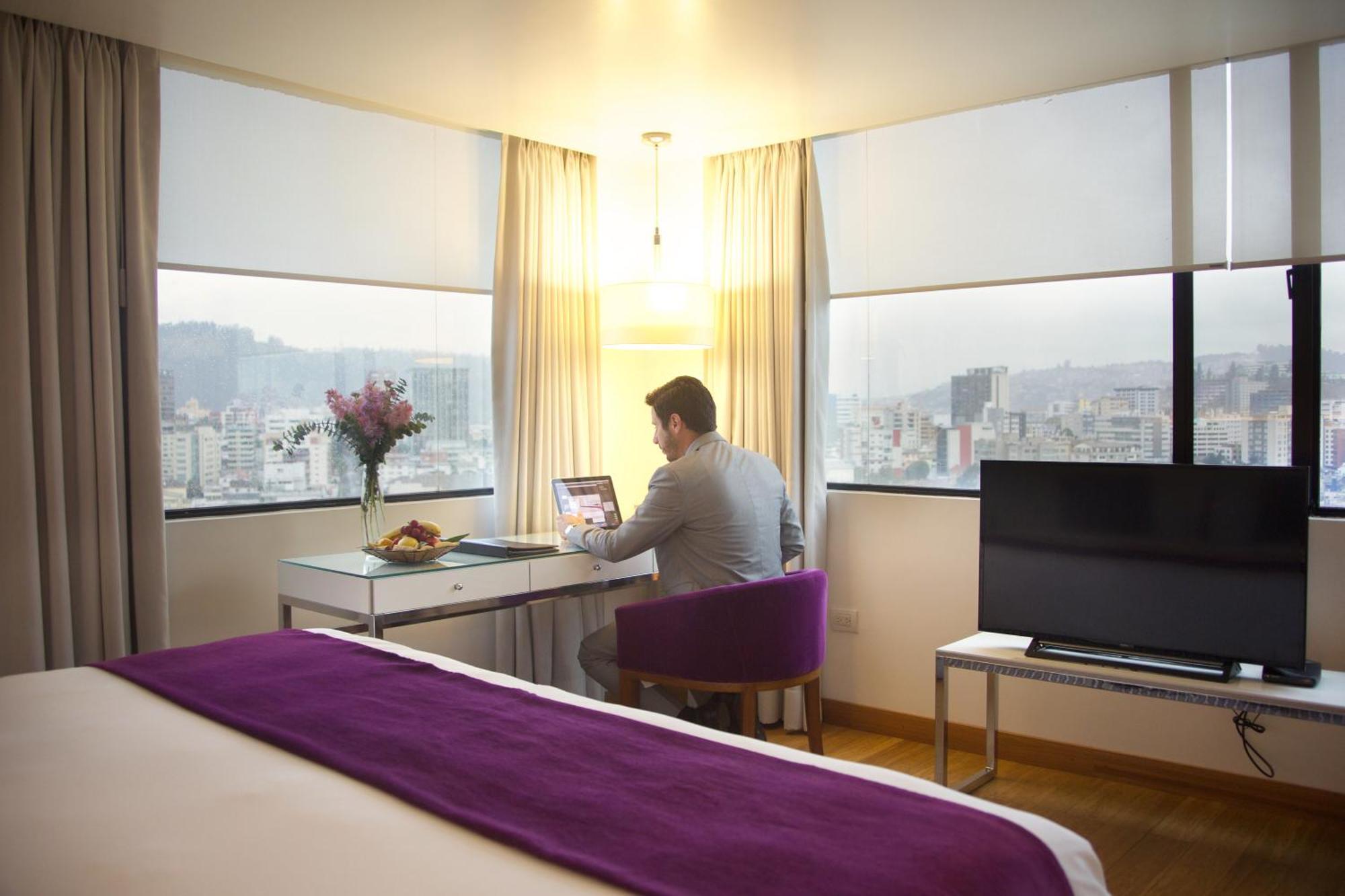 Hotel Rio Amazonas Quito Kültér fotó