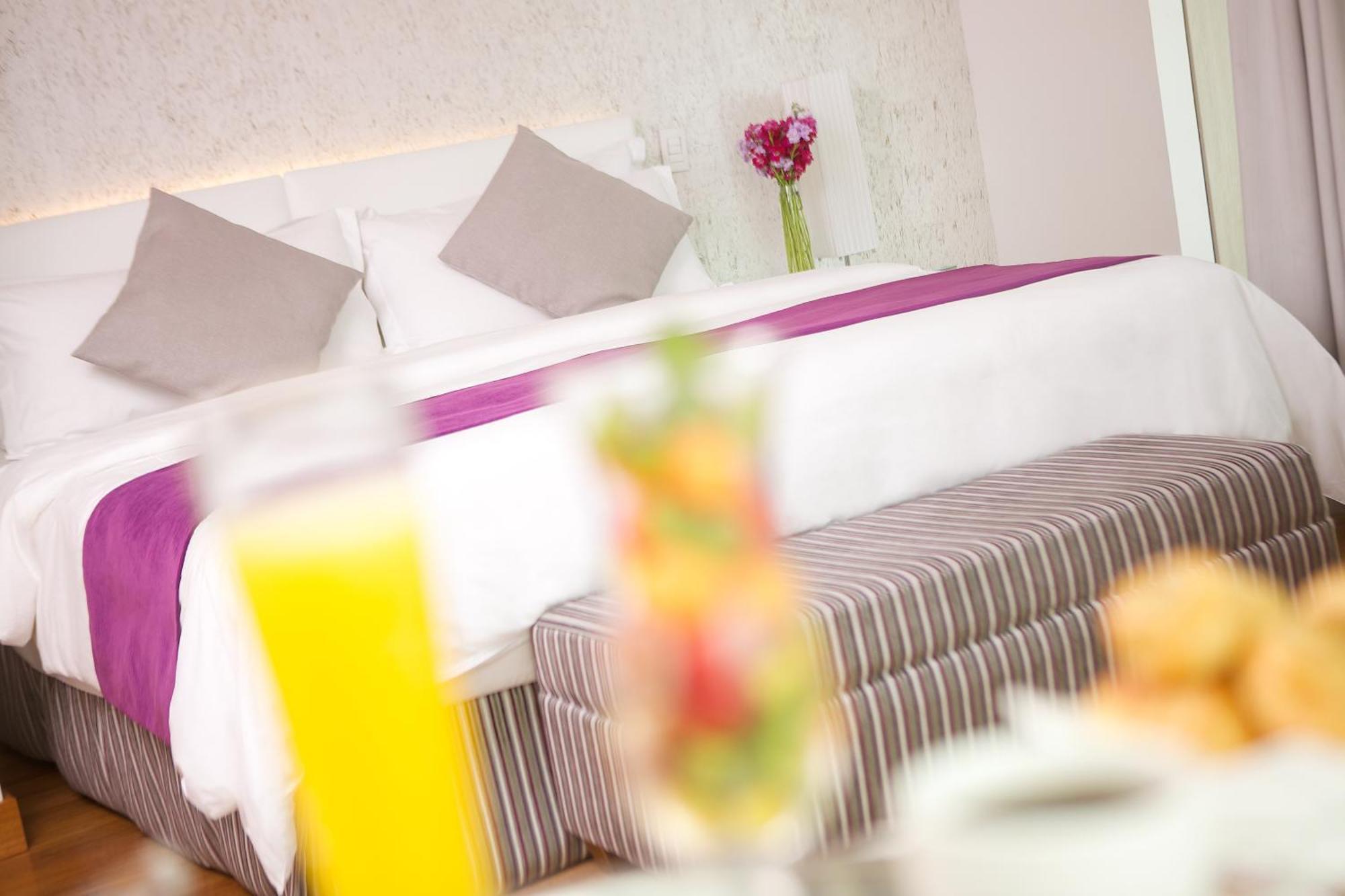 Hotel Rio Amazonas Quito Kültér fotó