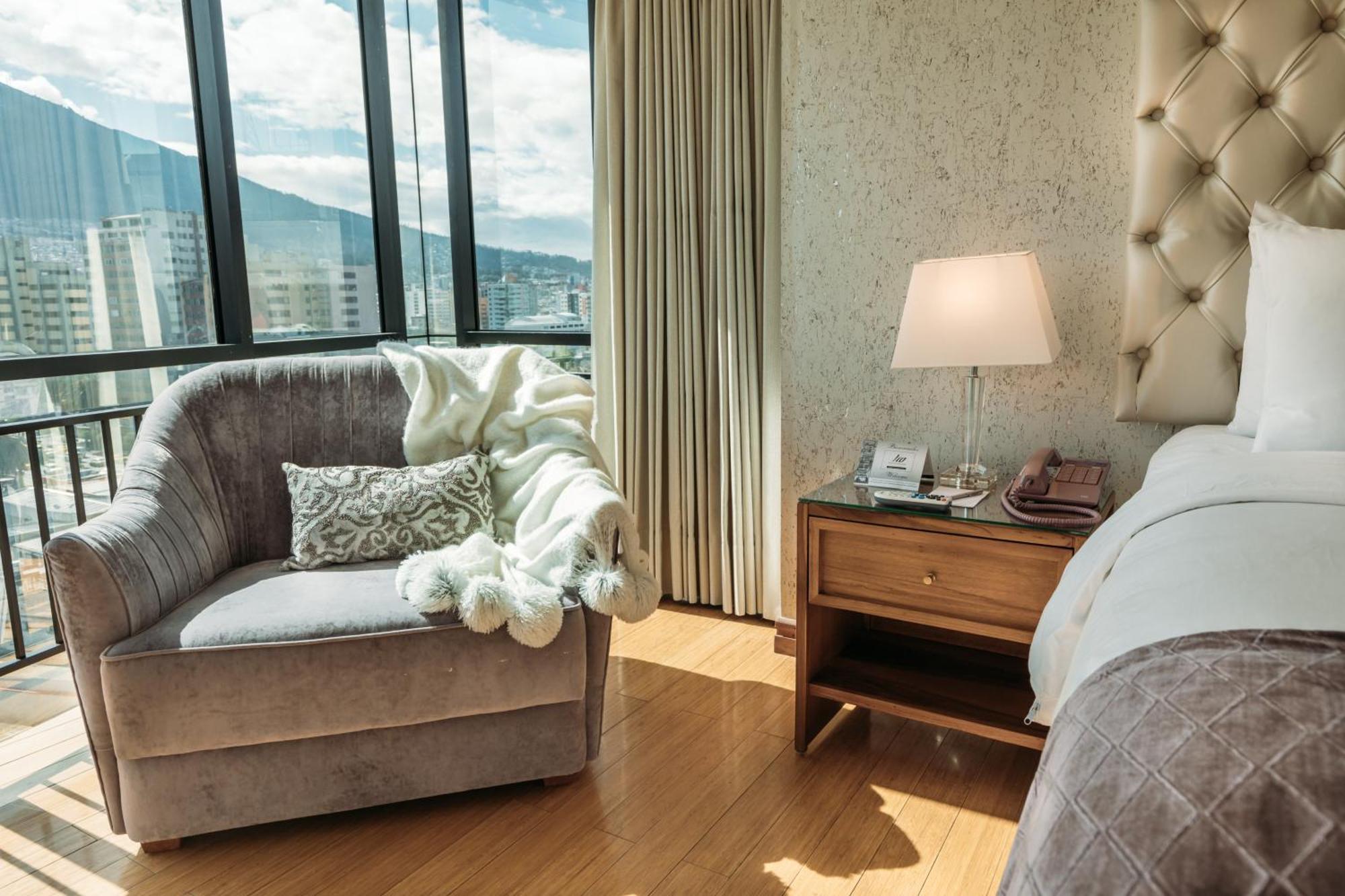 Hotel Rio Amazonas Quito Kültér fotó