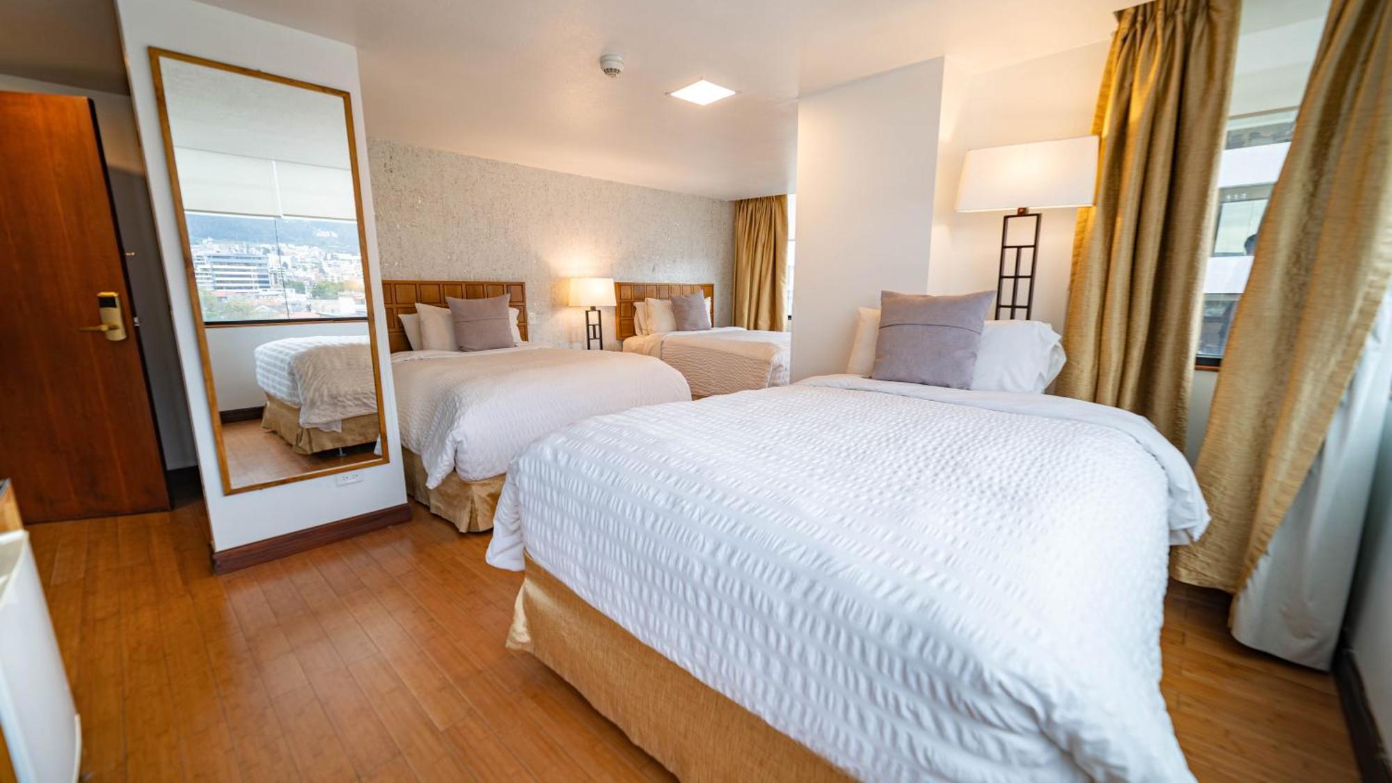 Hotel Rio Amazonas Quito Kültér fotó